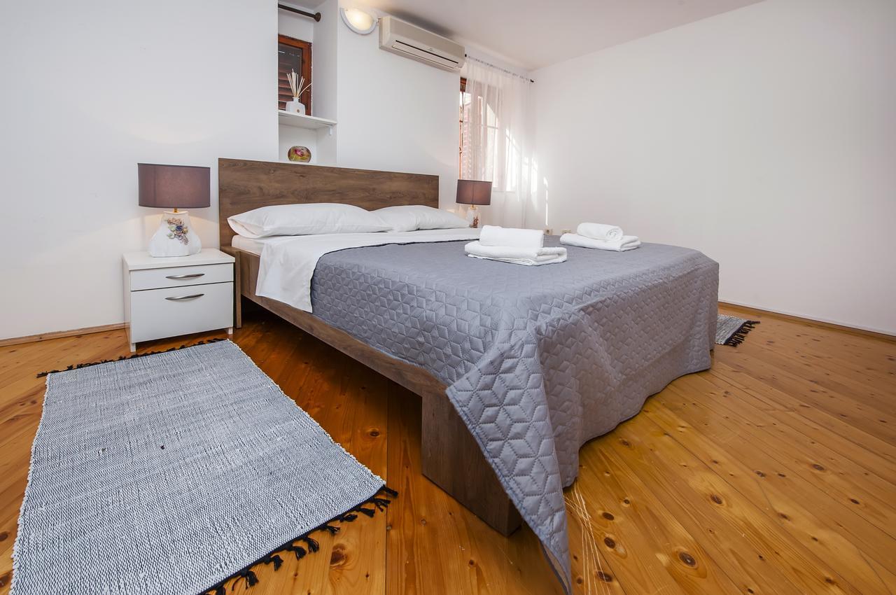 Apartment Marconi Rovinj Ngoại thất bức ảnh